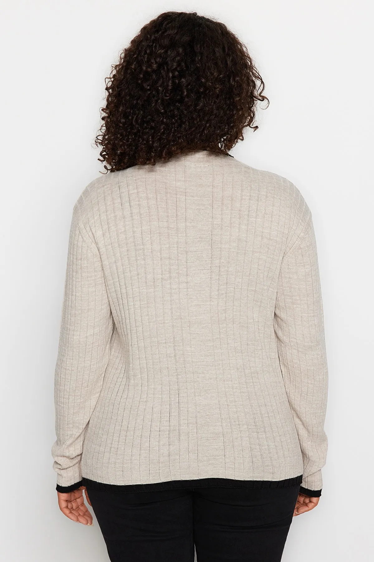 Trendyol Curve  Beige gestreifter, detaillierter Strickpullover
