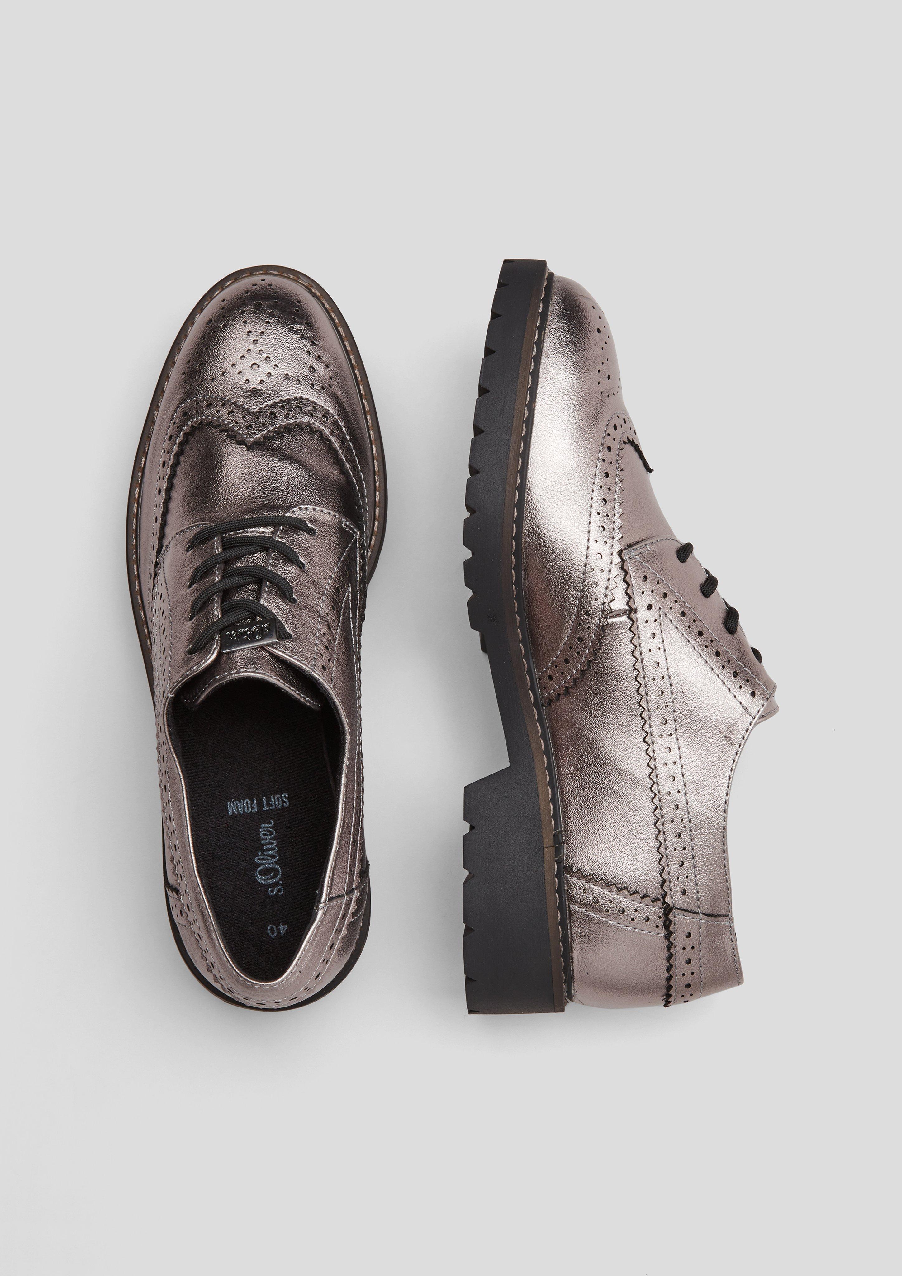 Lackleder-Schuhe im Brouge-Style  101.107.106.23660-915