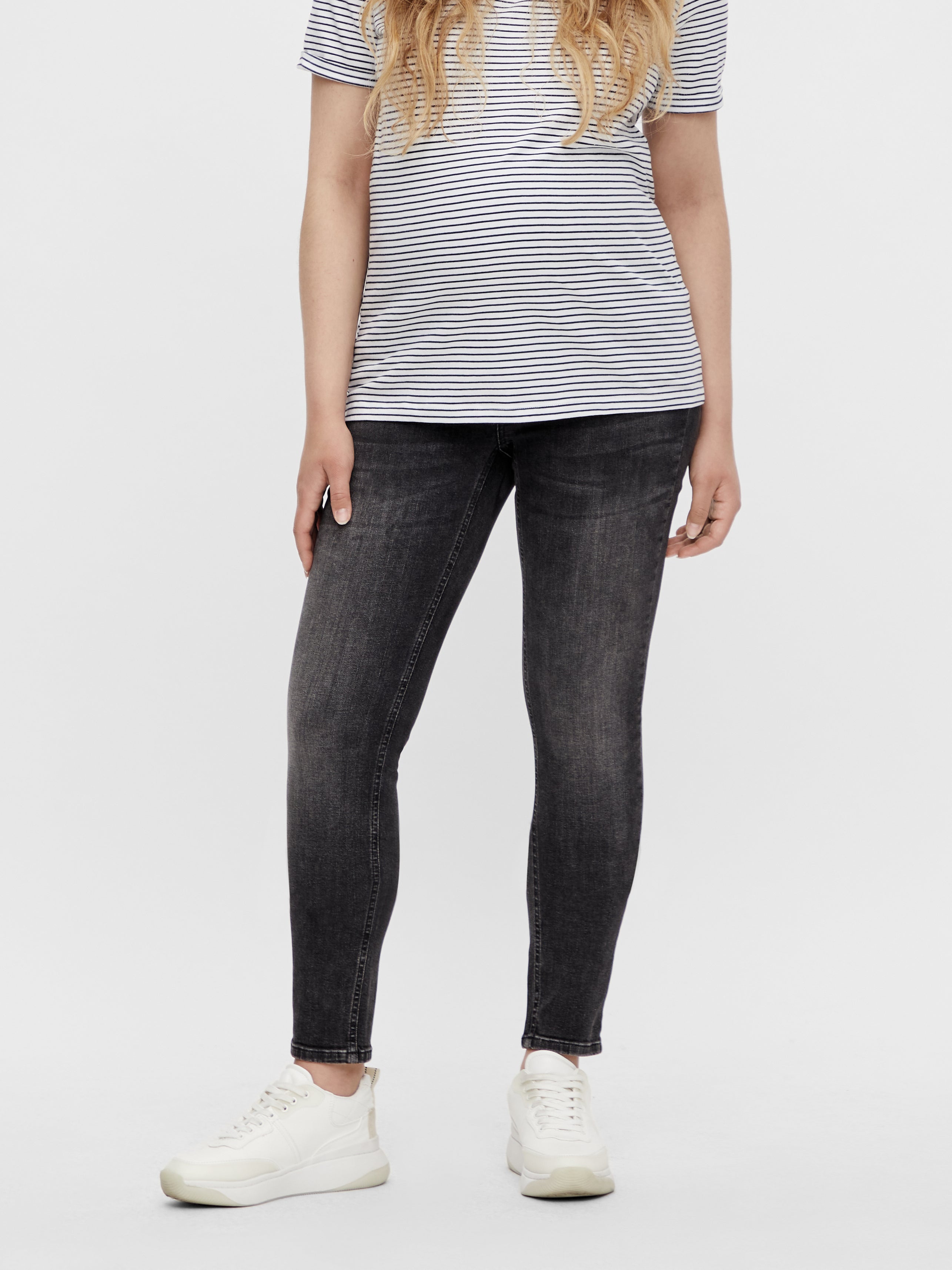 Umstands-jeans