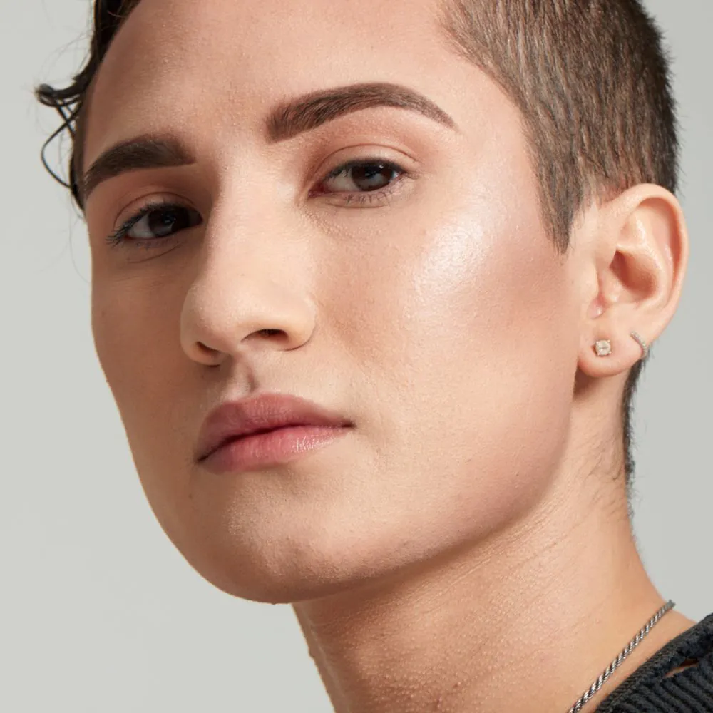 NYX Highlight & Contour Pro Palette kontūravimo paletė