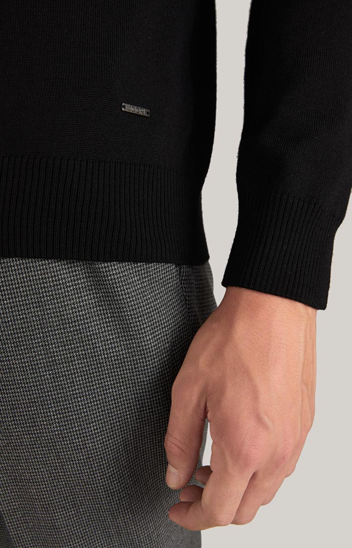 Merinowoll-Pullover Denny in Schwarz