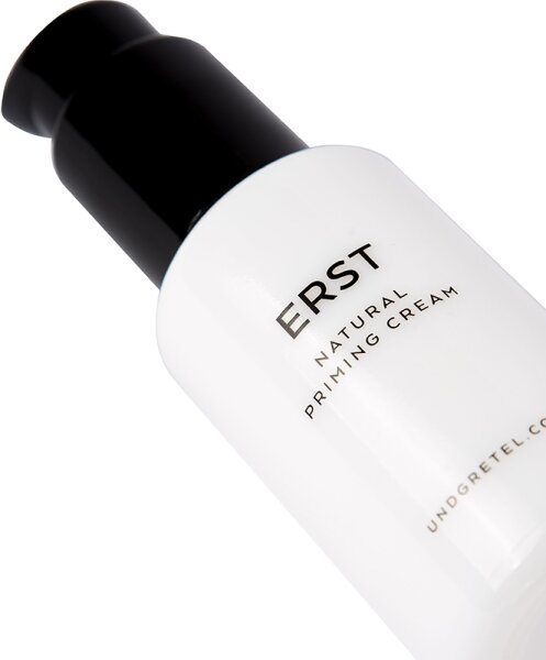 UND GRETEL ERST Natural Priming Cream Primer