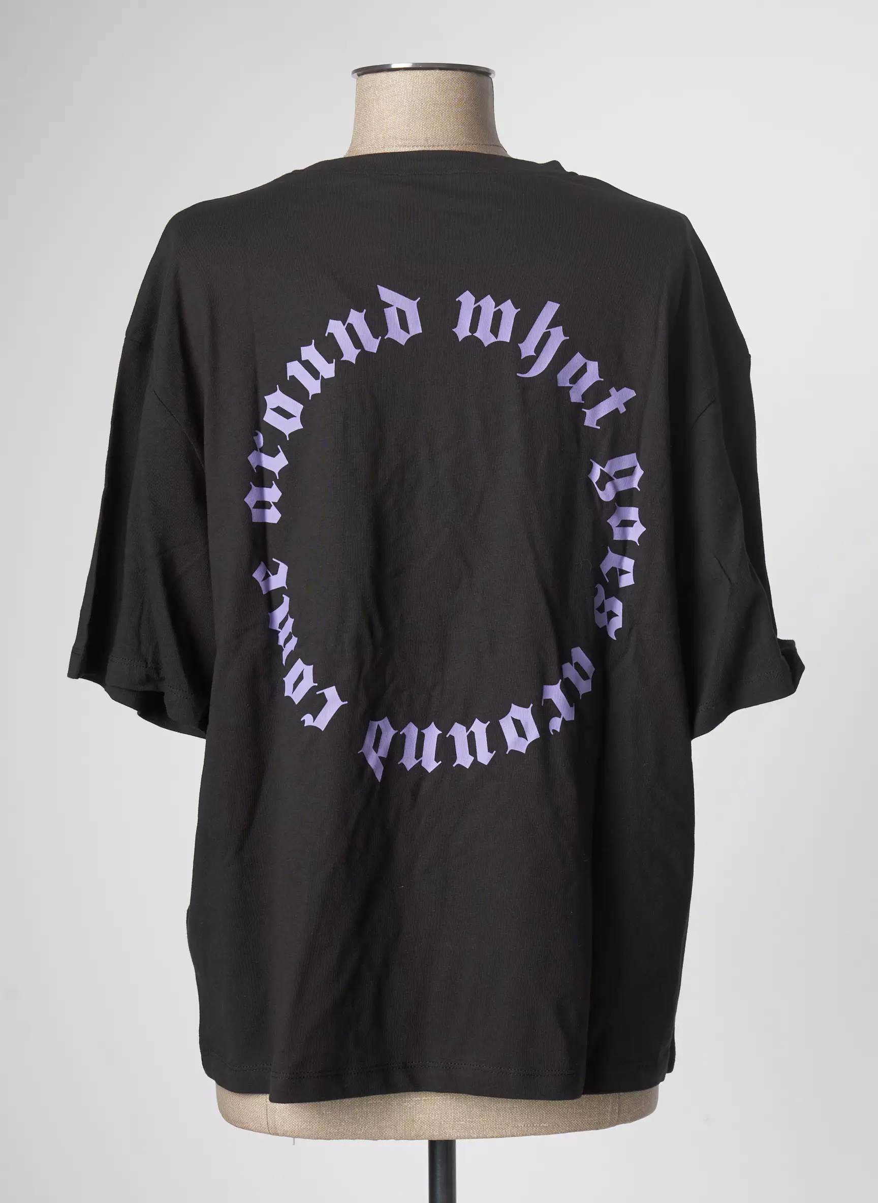 Na Kd Tshirts Femme couleur noir