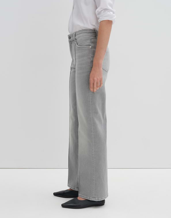 Flared Jeans Carie line