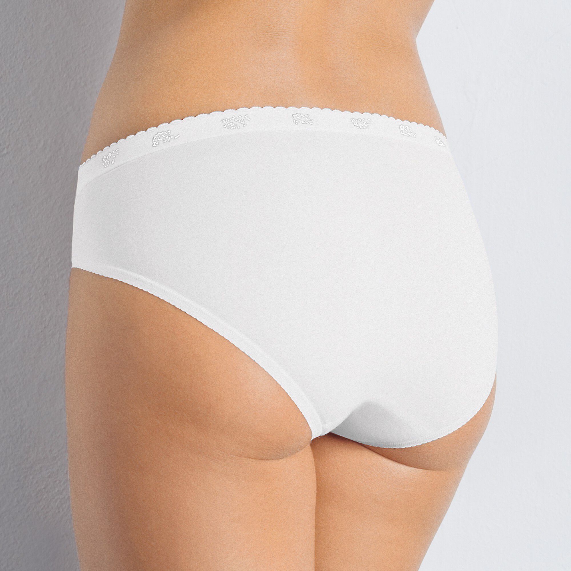 Culotte taï Chic, lot de 3 achetées + 1 GRATUITE (1)