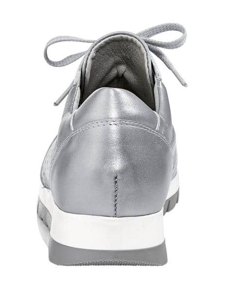 Schnürschuh