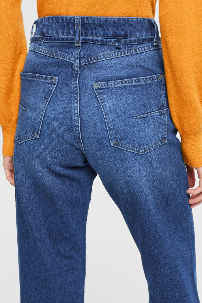 High-Rise-Jeans im Dad Fit mit passendem Gürtel