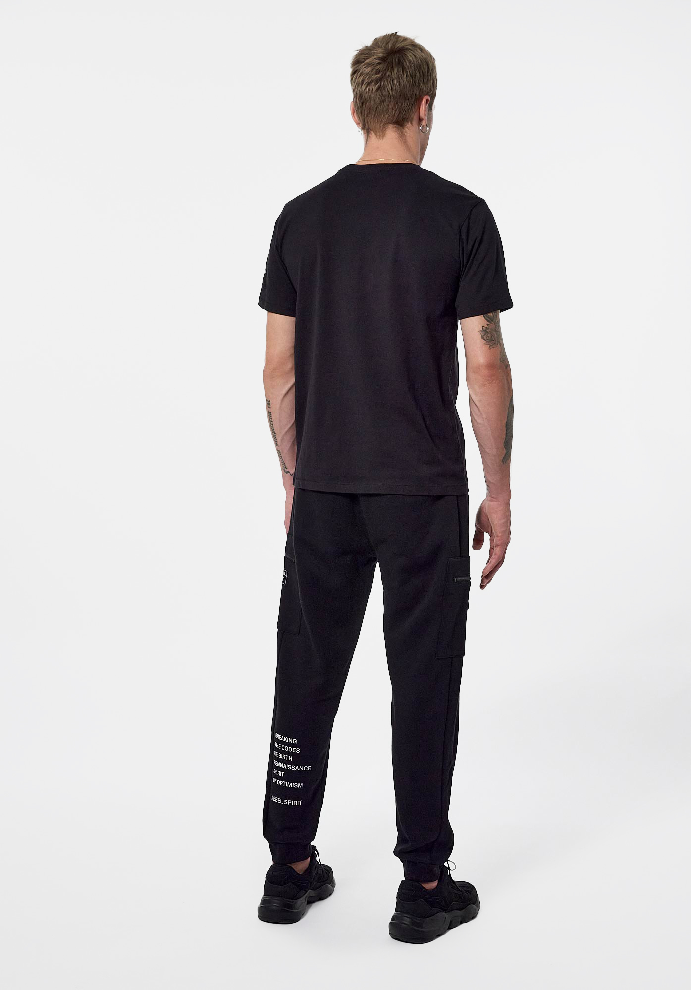 BECK   T-shirt noir tête de mort Homme en 100% coton