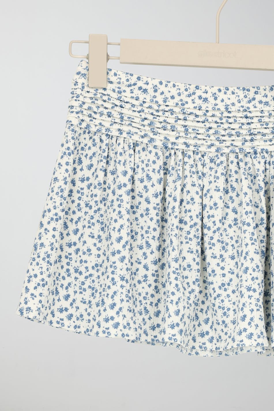 Y low waist skirt