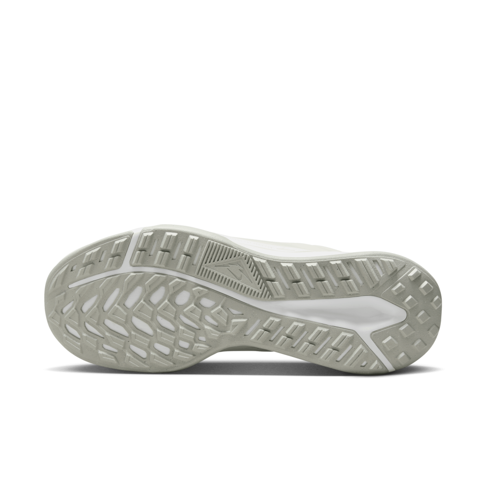 Nike Juniper Trail 2 GORE TEX FB2067-003 / weiss