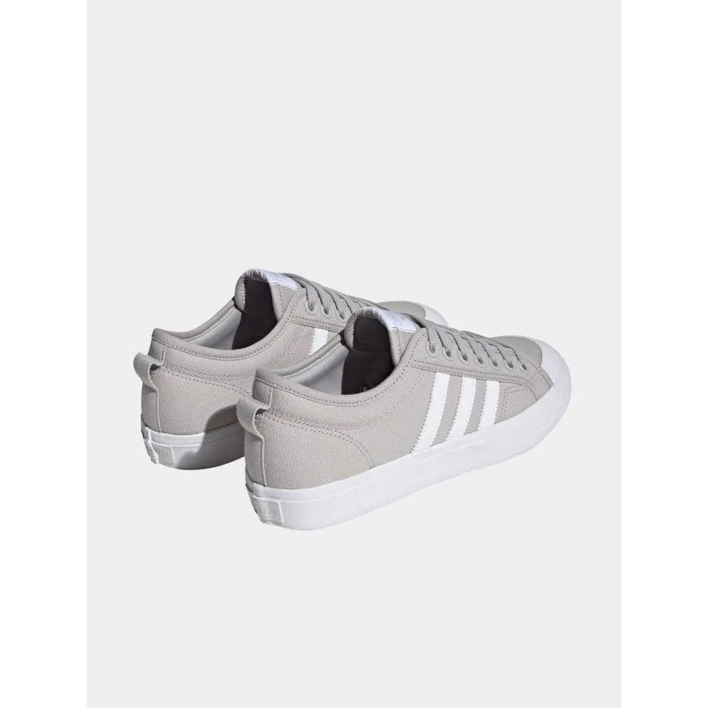 adidas Nizza HQ8526 / grau