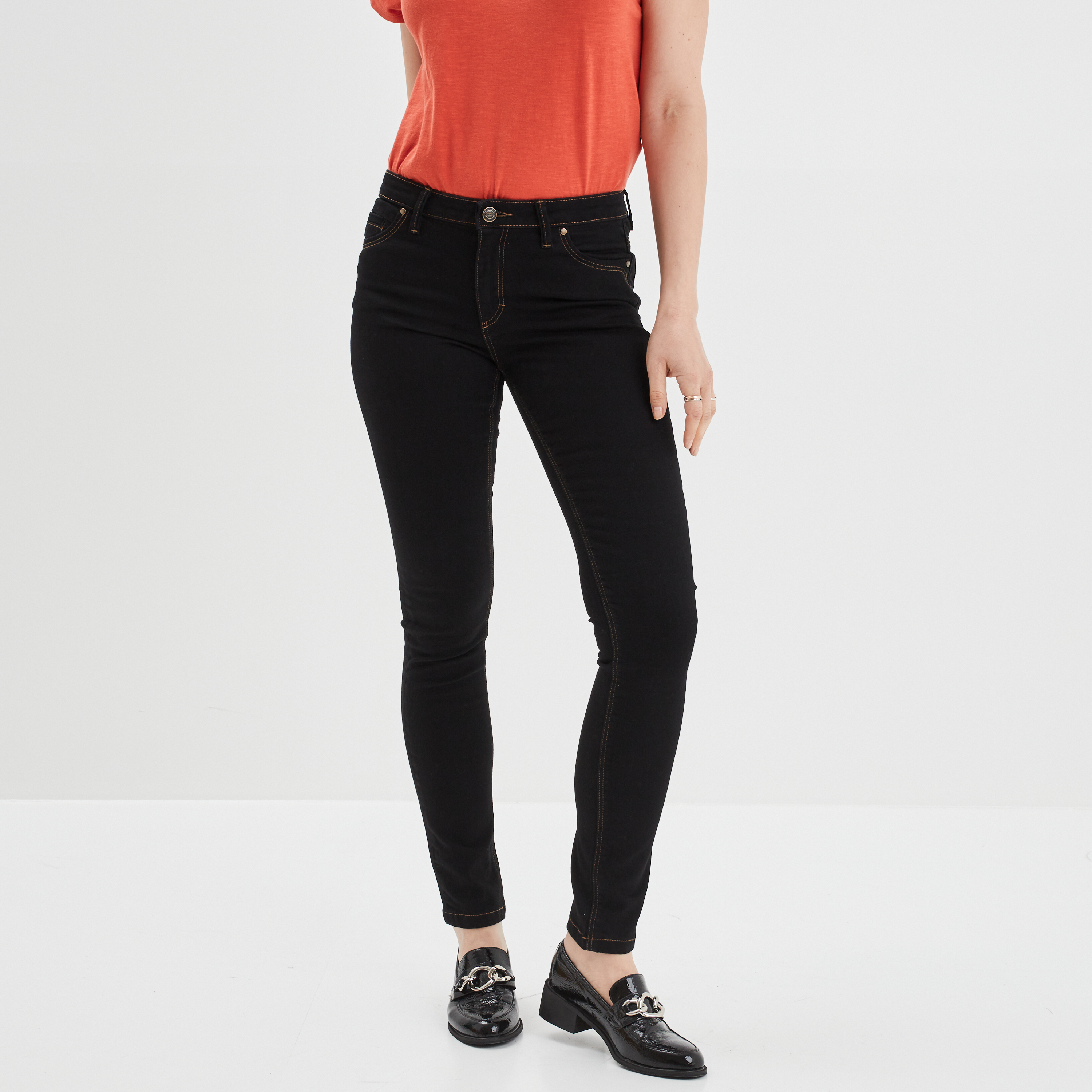 Jeans regular taille basse denim noir femme | La Halle