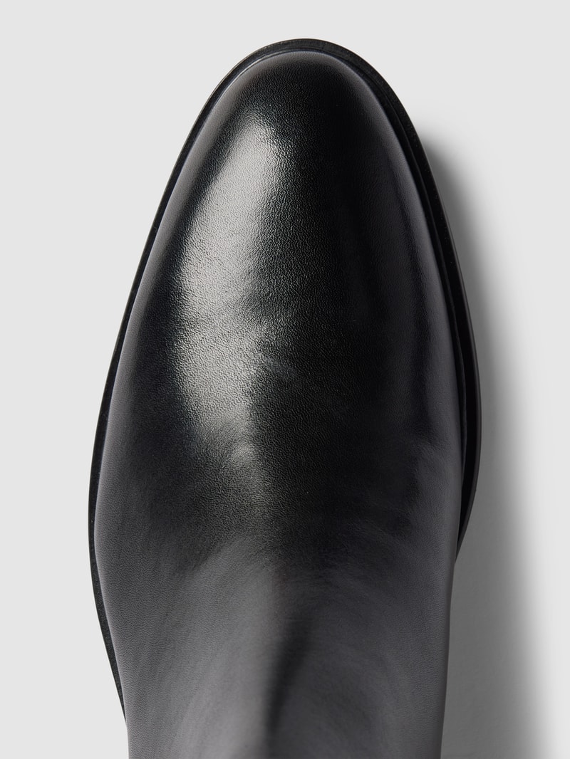 Chelsea Boots mit rückseitiger Prägung Modell 'Samuel' in schwarz