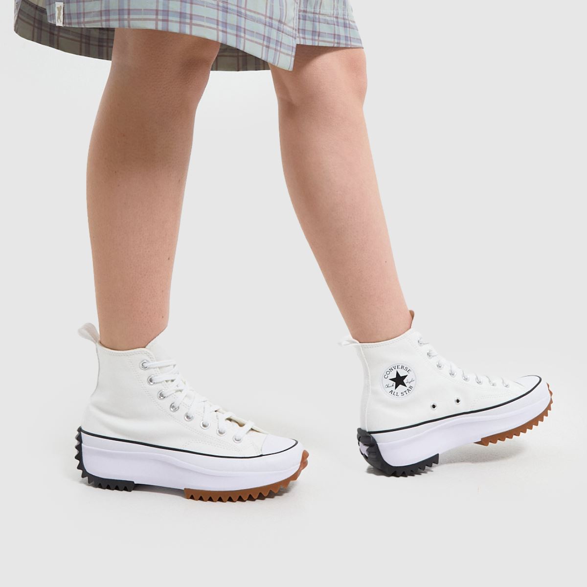 Converse Run Star Hike Hi superge v beli in črni barvi