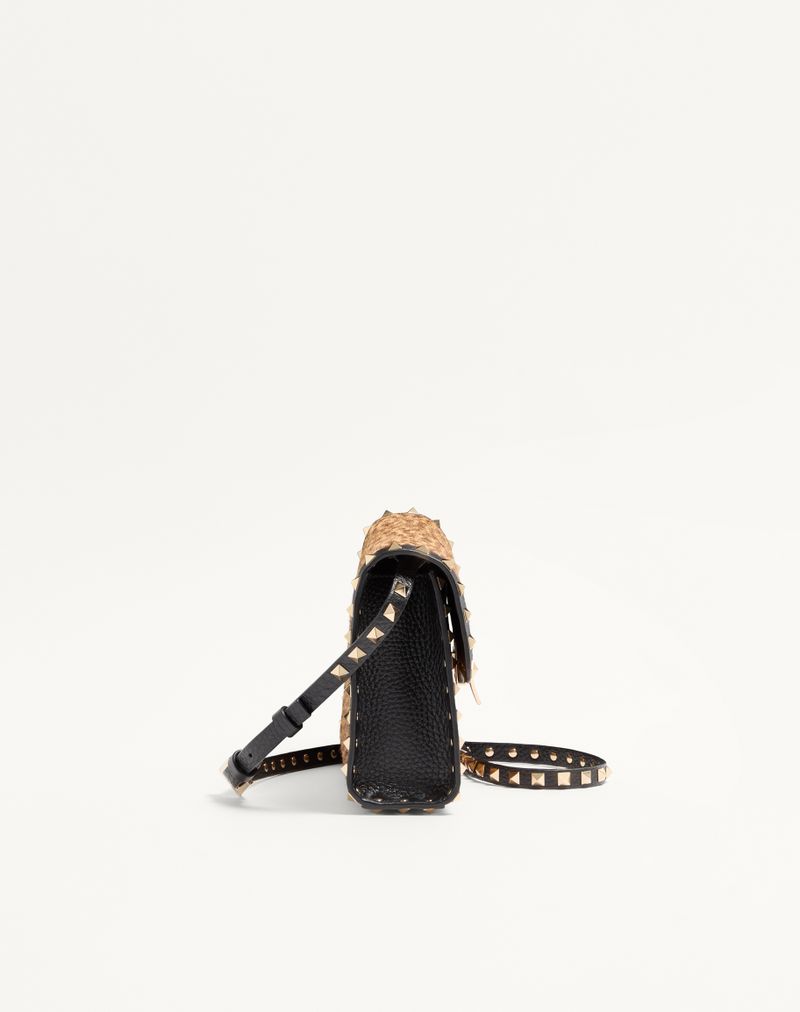 Valentino Garavani Rockstud Lille Crossbody-taske i dyreprint med hesteskindseffekt i kalveskind