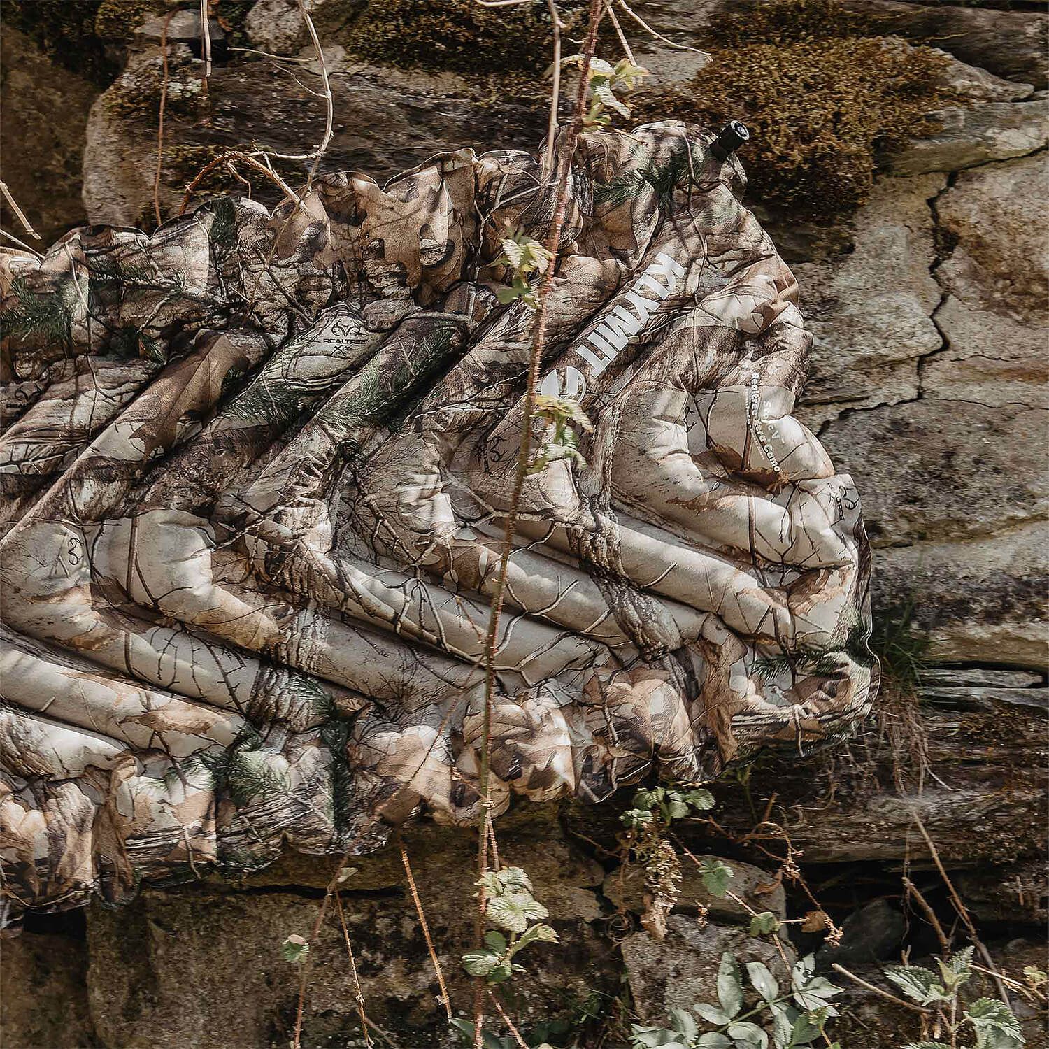 Insulated Static V Isomatte Realtree Edge Camo