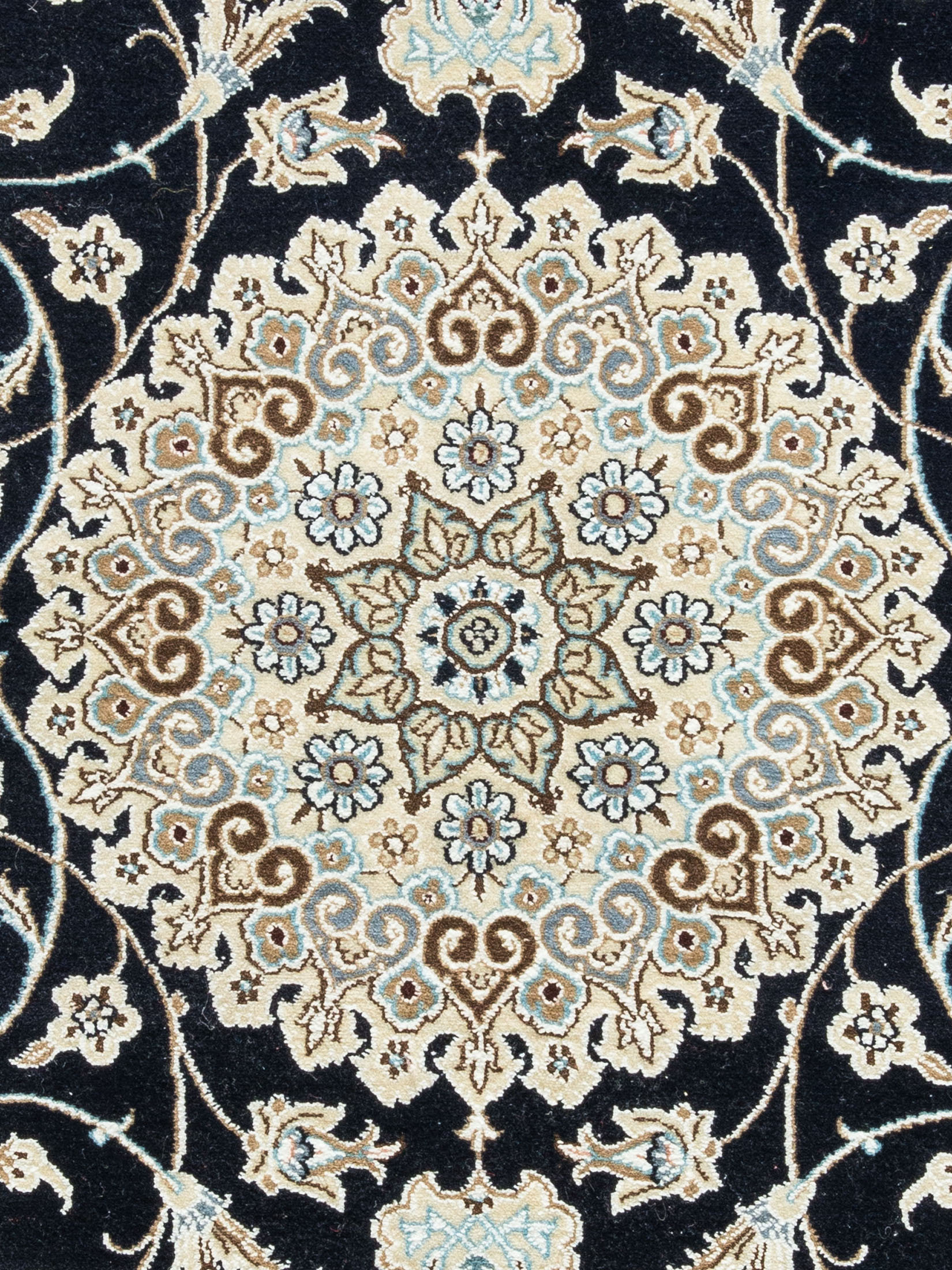 Nain 9 Lah ca. 137 x 220 cm, Unikat / Einzelstück