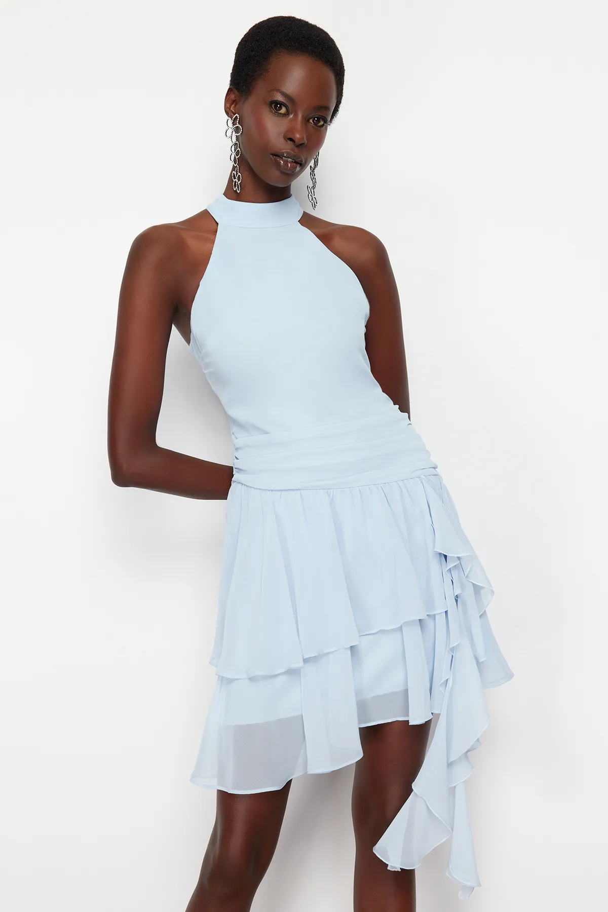 Trendyol Collection  Hellblaues, stilvolles Damenkleid mit Rüschen