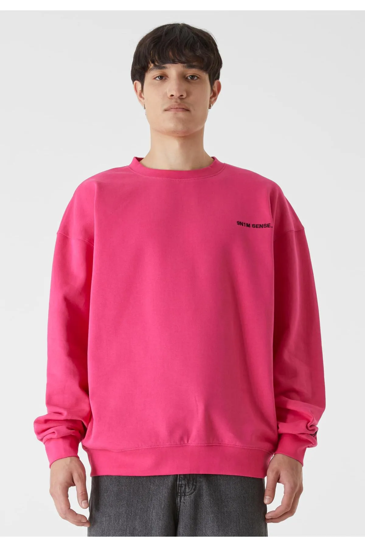 9N1M SENSE  Unisex Sense Essential Crewneck