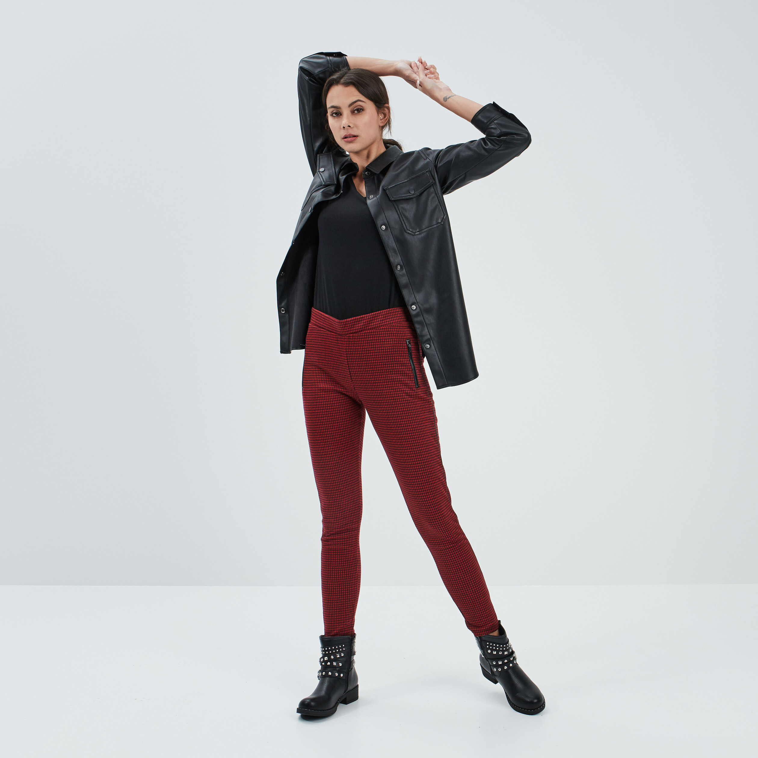 T-shirt manches courtes noir femme | La Halle