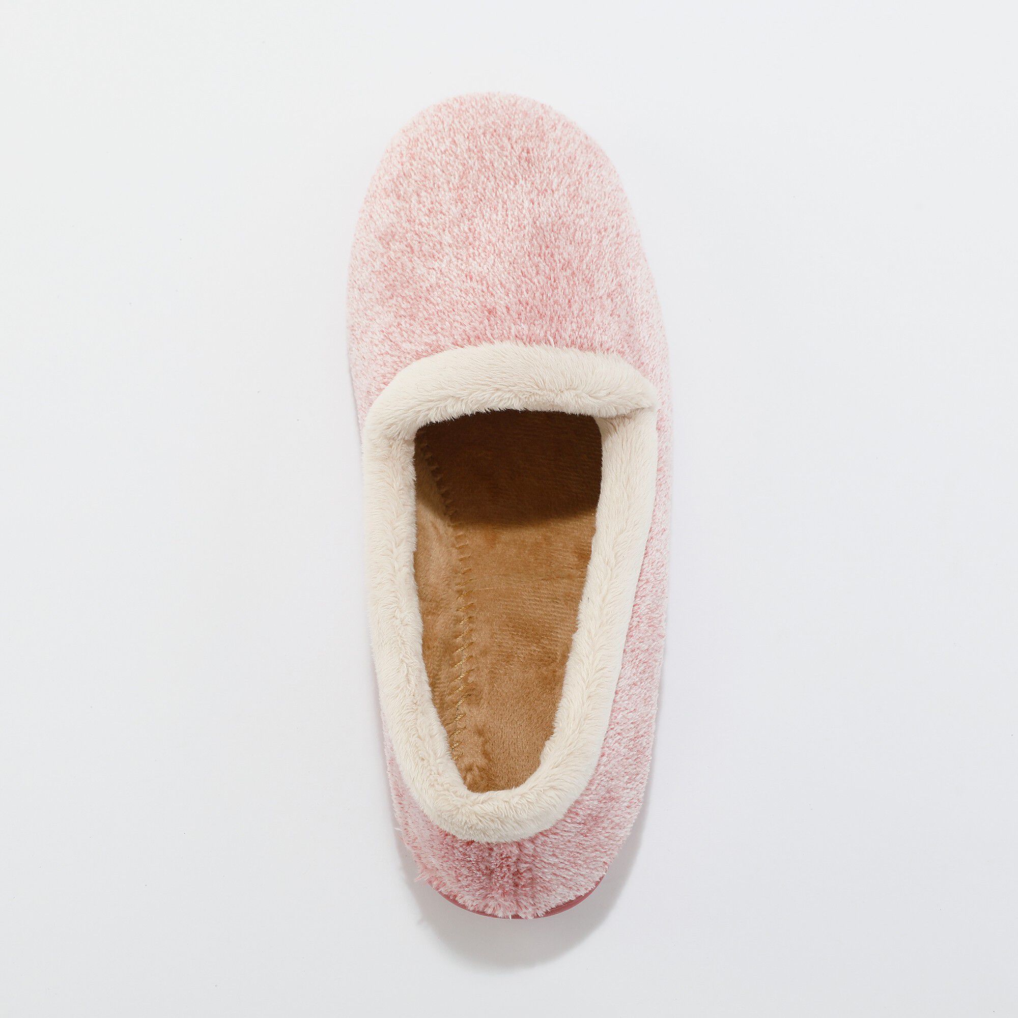 Chaussons ultra souples toucher peluche