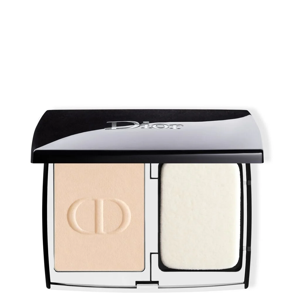 Base compacta Dior Forever Natural Velvet.