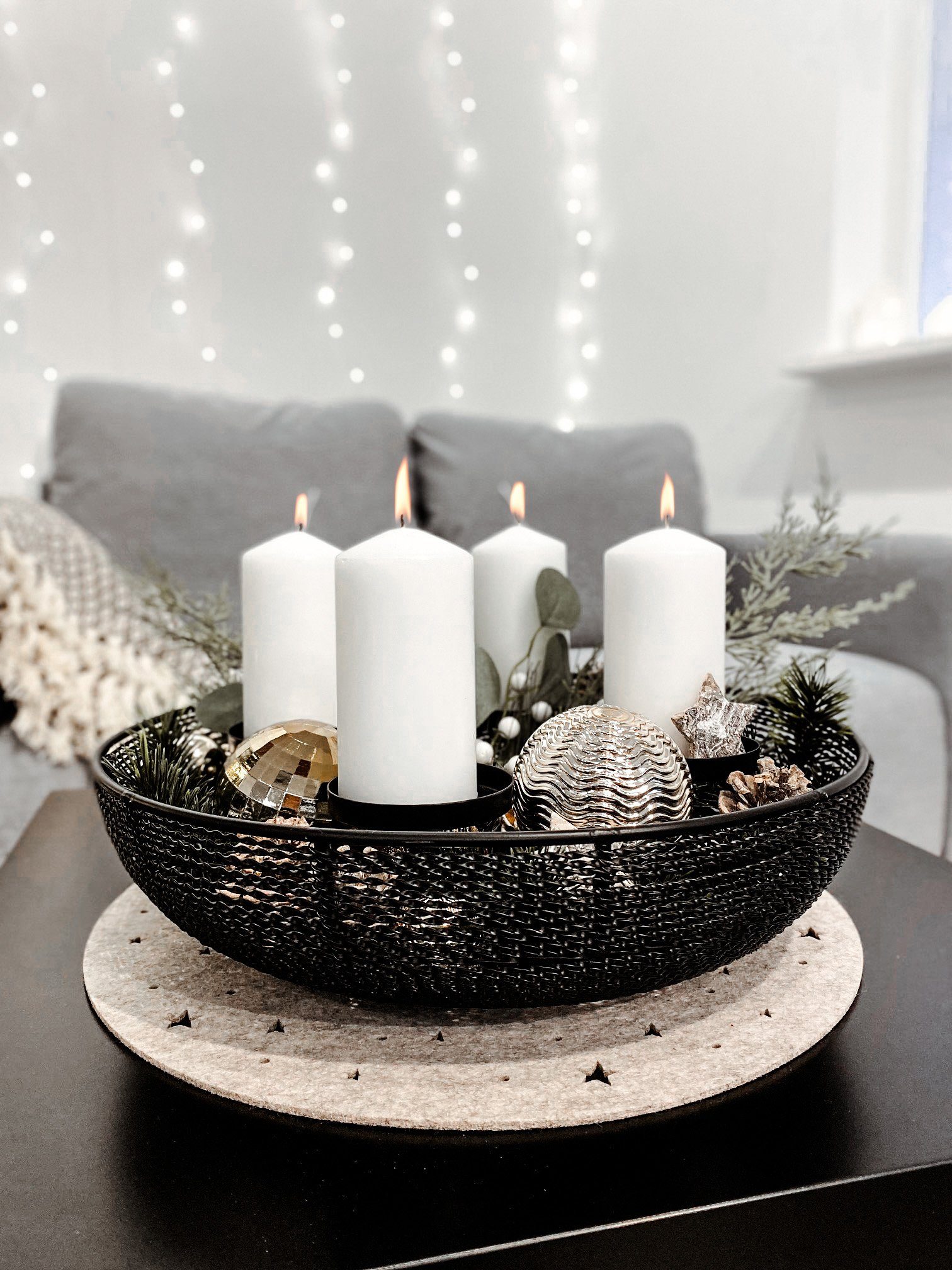Kobolo Kerzenhalter Dekoschale Adventskranz rund aus Metall schwarz (für 4 Kerzen)