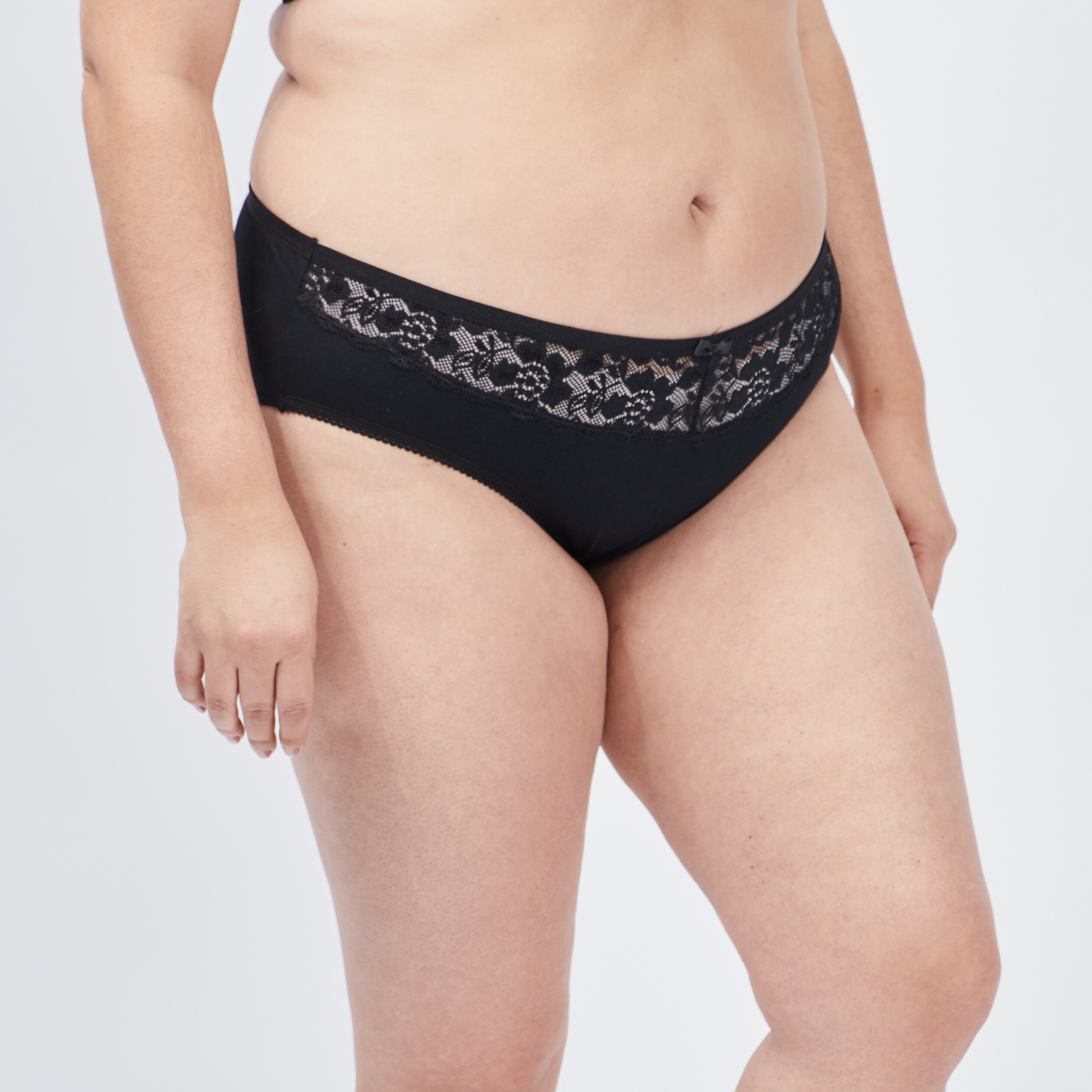 Culotte avec dentelle sur l'avant noir femme grande taille | La Halle
