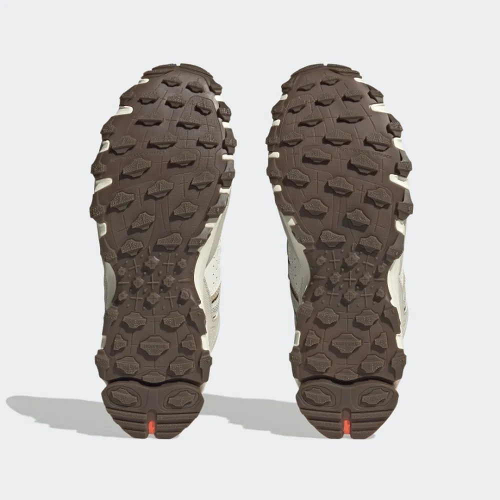 adidas Hyperturf HQ9943 / braun