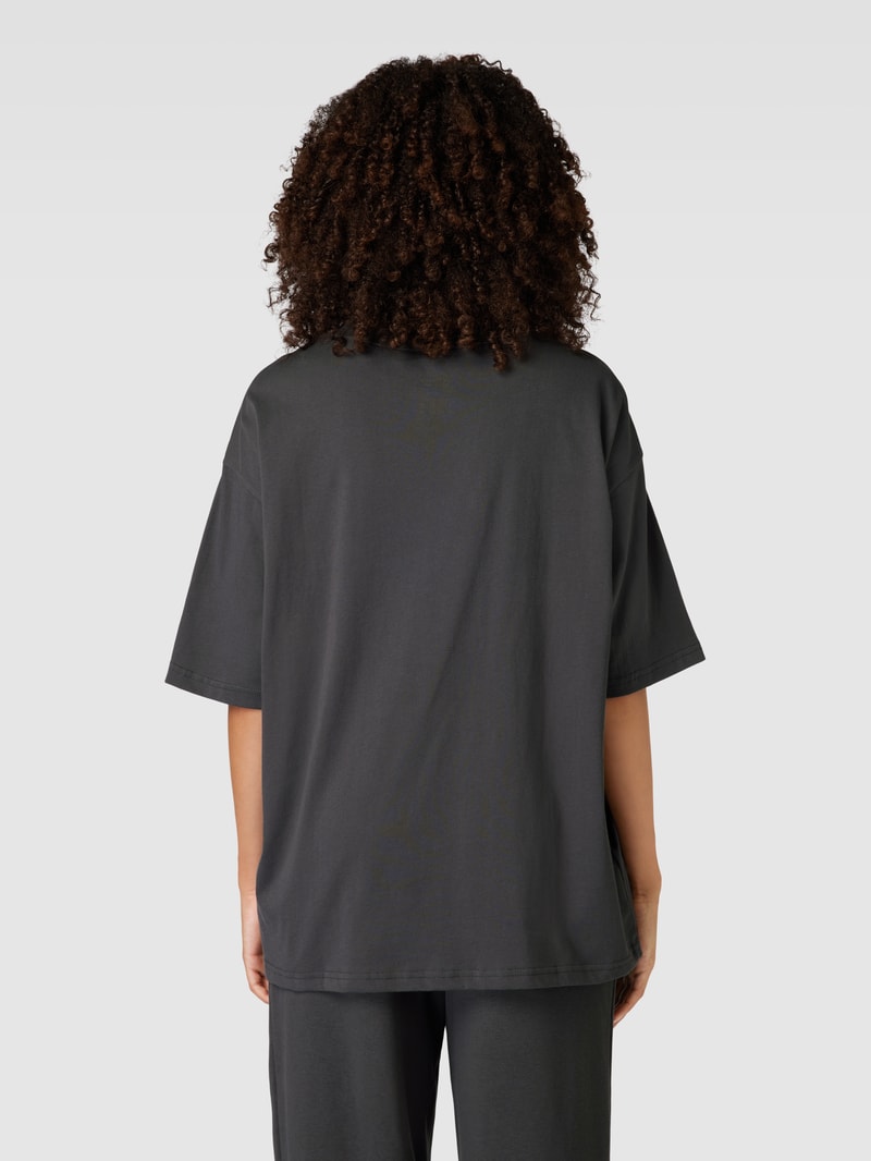 Oversized T-Shirt mit Label-Print in schwarz
