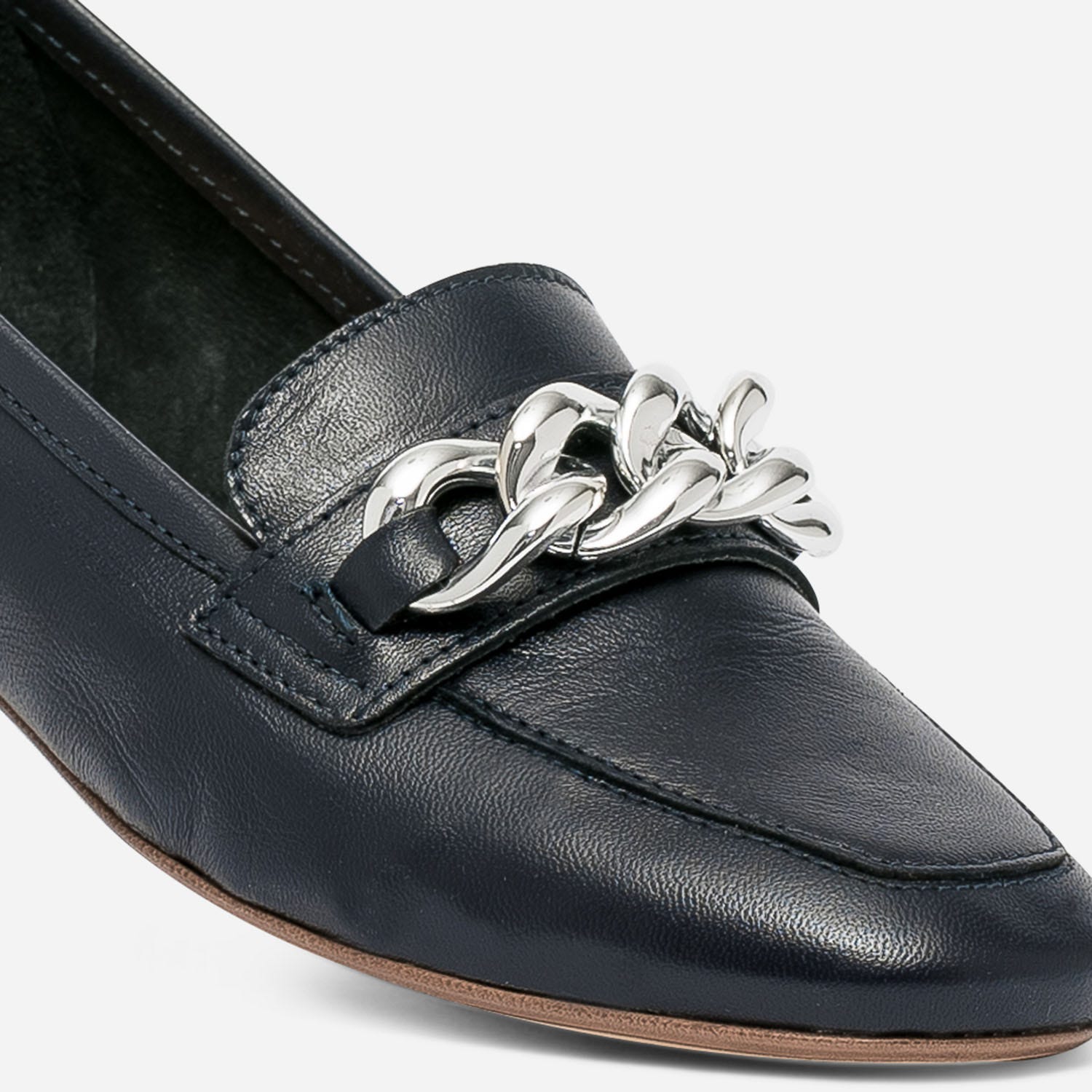 Mocassin marine cuir maxi chaîne argentée