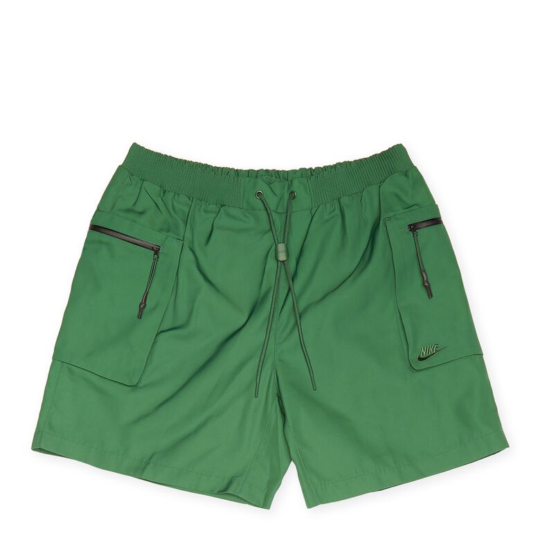 NIKE Sportswear Tech Pack Woven Utility Short fir/black/fir
