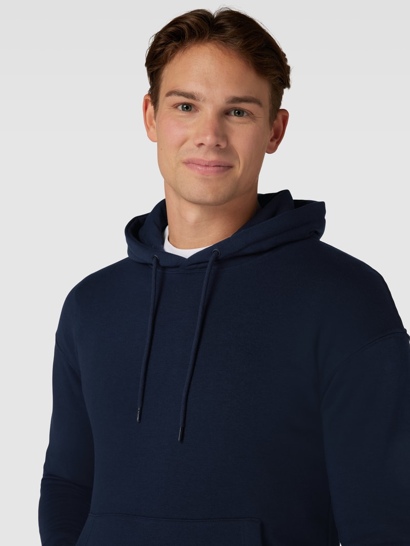 Hoodie mit Känguru-Tasche Modell 'ESTAR' in marineblau