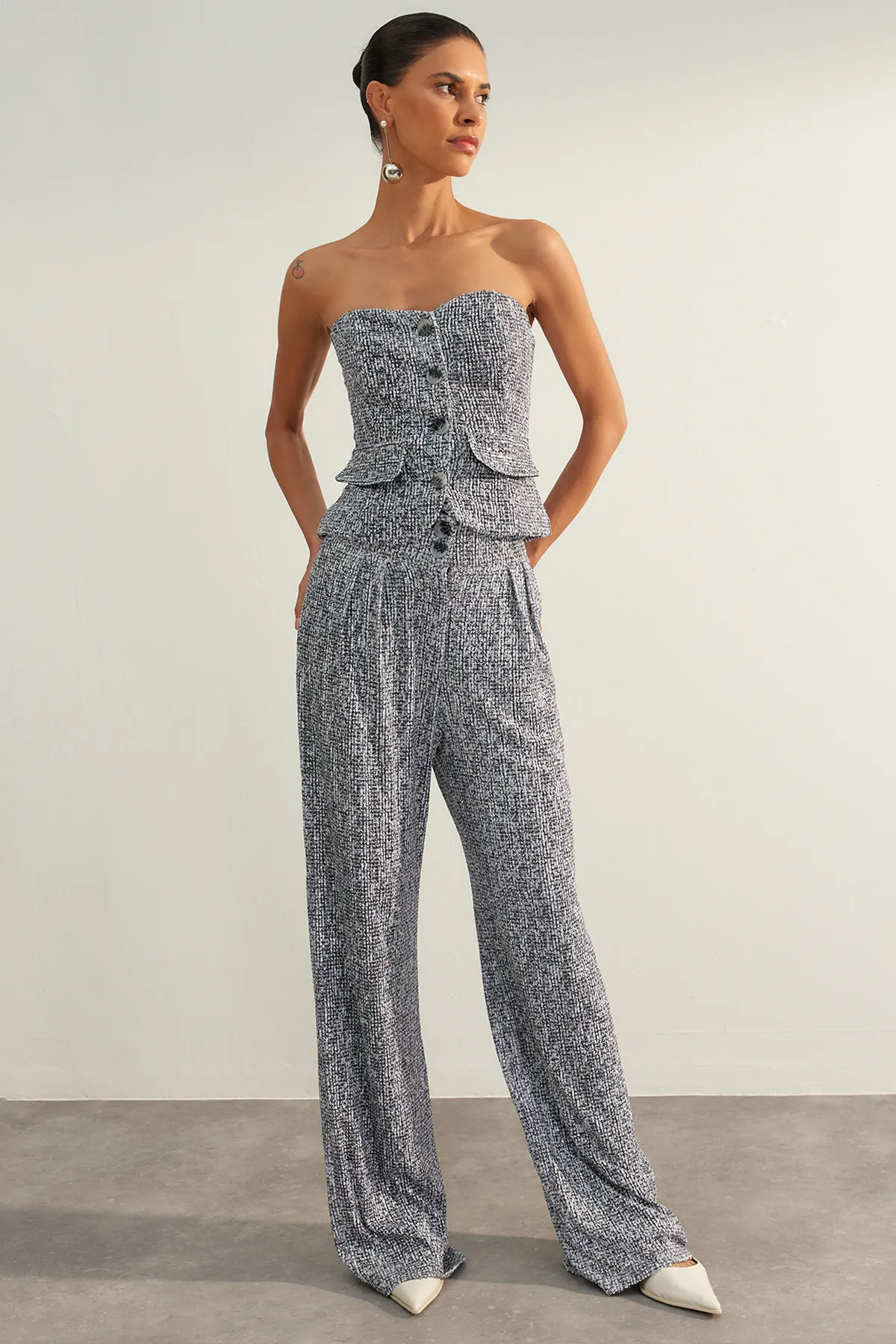 Trendyol Collection  Mehrfarbige Paillettenhose TPRAW24PL00021