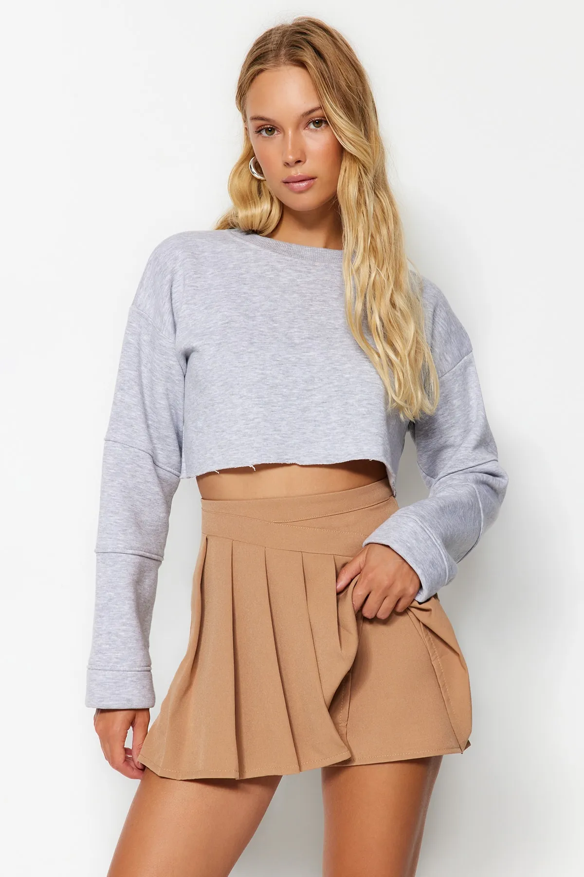 Trendyol Collection  Shorts - Braun - Hoher Bund