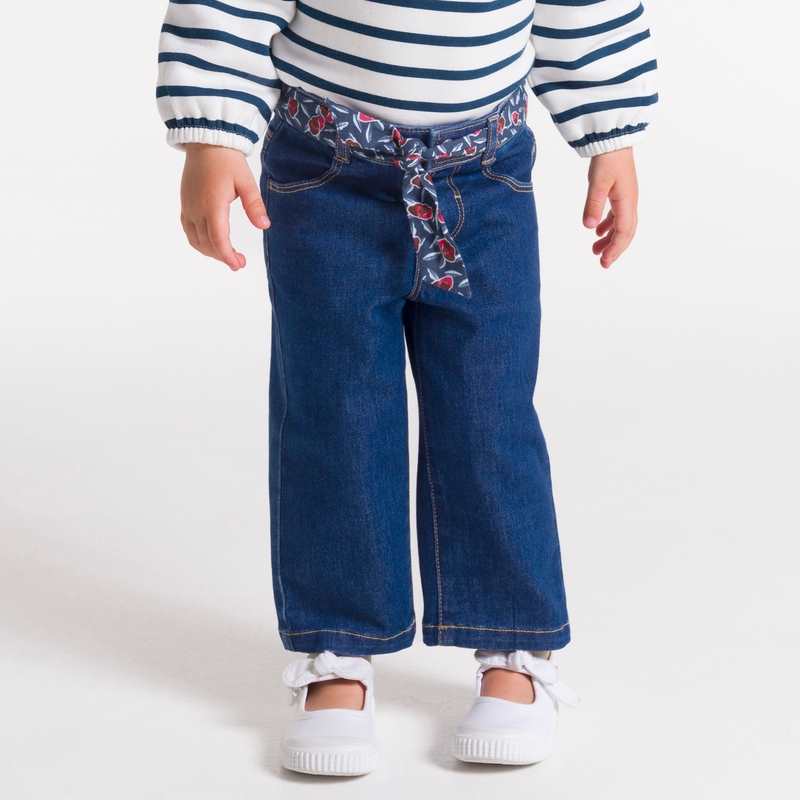 Jean large ceinture fleurie bleu bébé fille