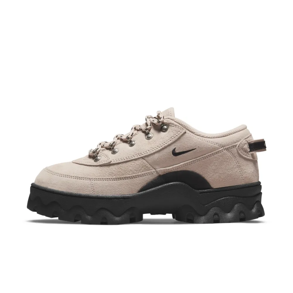 Nike WMNS Lahar Low DB9953-201 / braun