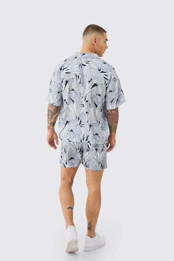 Hemd & Badehose mit Blätter-Print