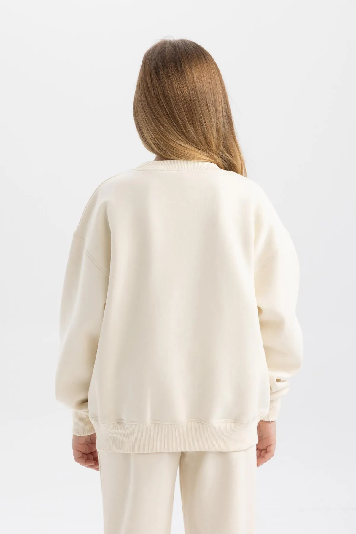 DeFacto  Dickes Mädchen-Sweatshirt in Oversize-Passform mit Rundhalsausschnitt und weicher, flauschiger Innenseite