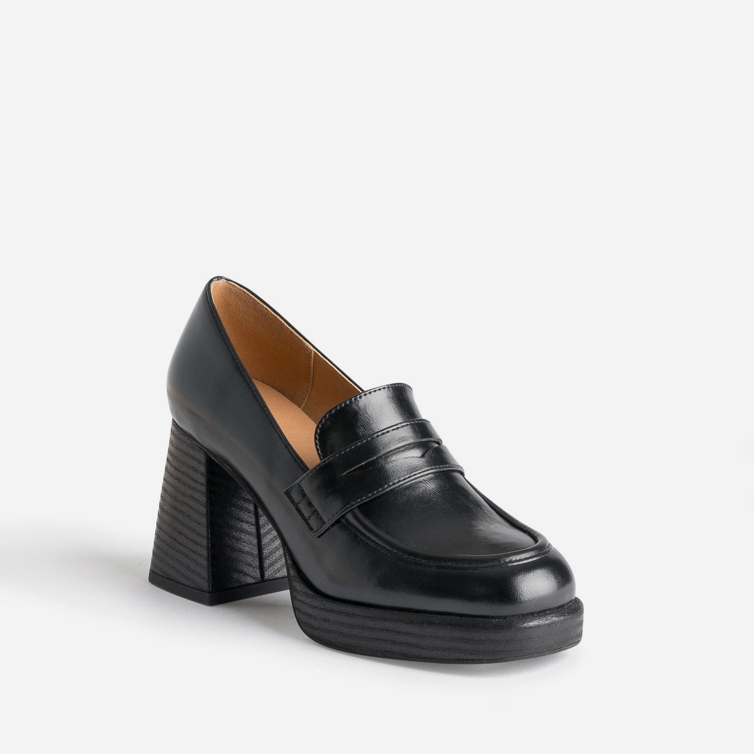 Mocassin noir à talon et plateforme