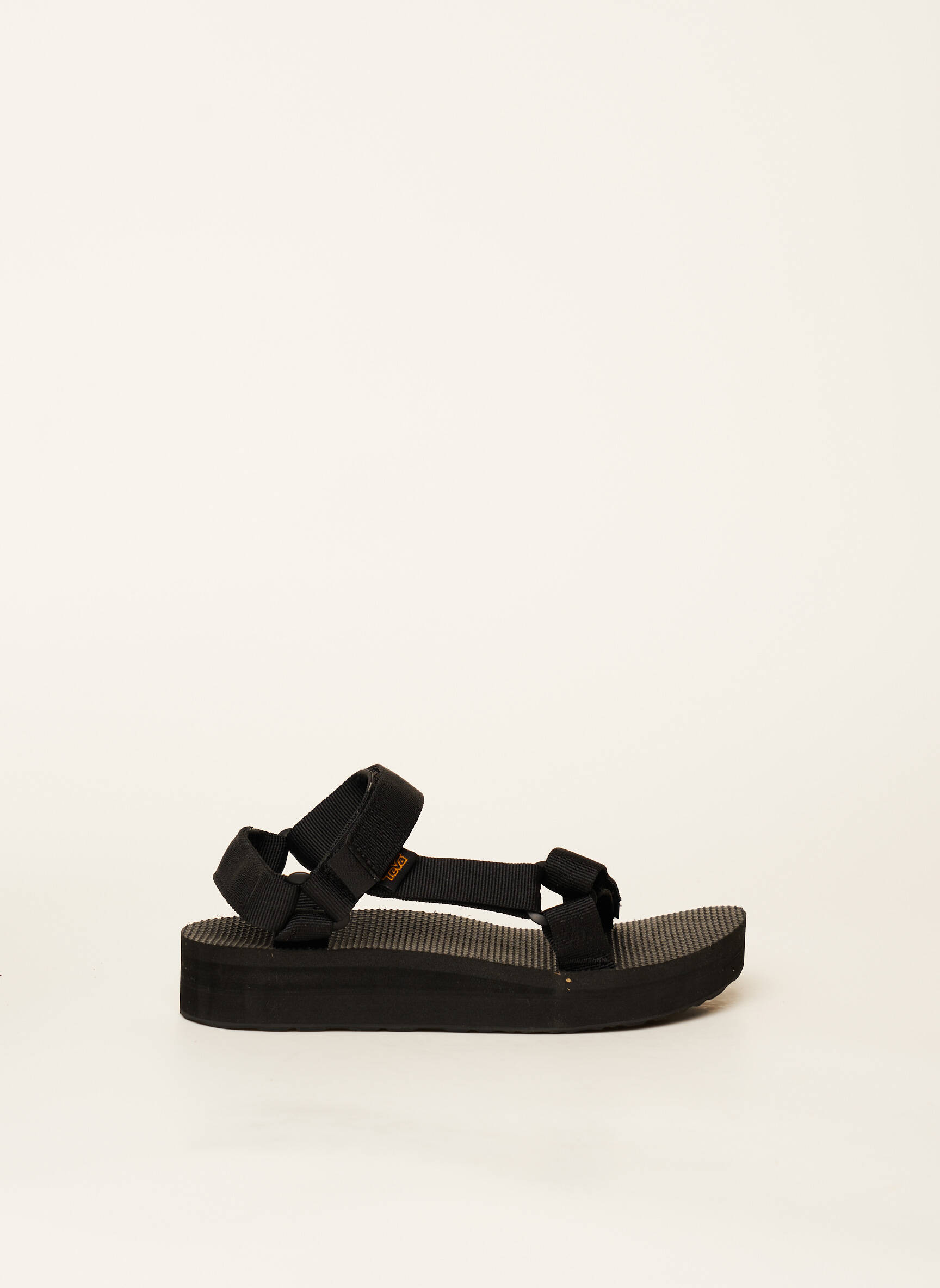 Teva Sandales Nu Pieds Femme couleur noir
