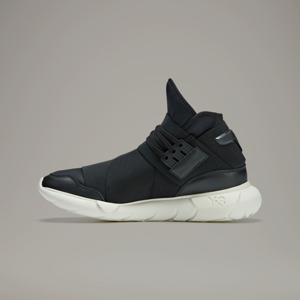 adidas Qasa IG4073 / schwarz