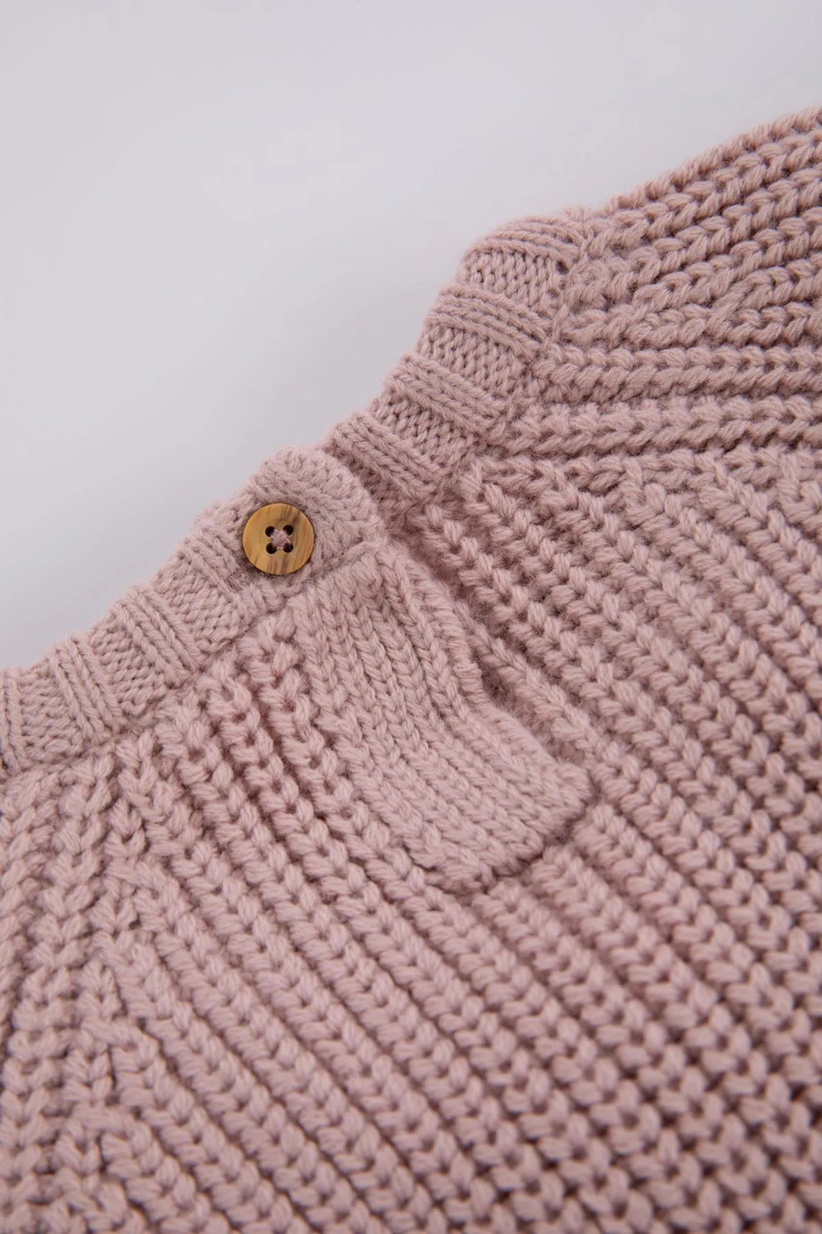 DeFacto  Baby-Pullover aus Selanik-Stoff mit Rundhalsausschnitt und Farbblockdesign für Mädchen
