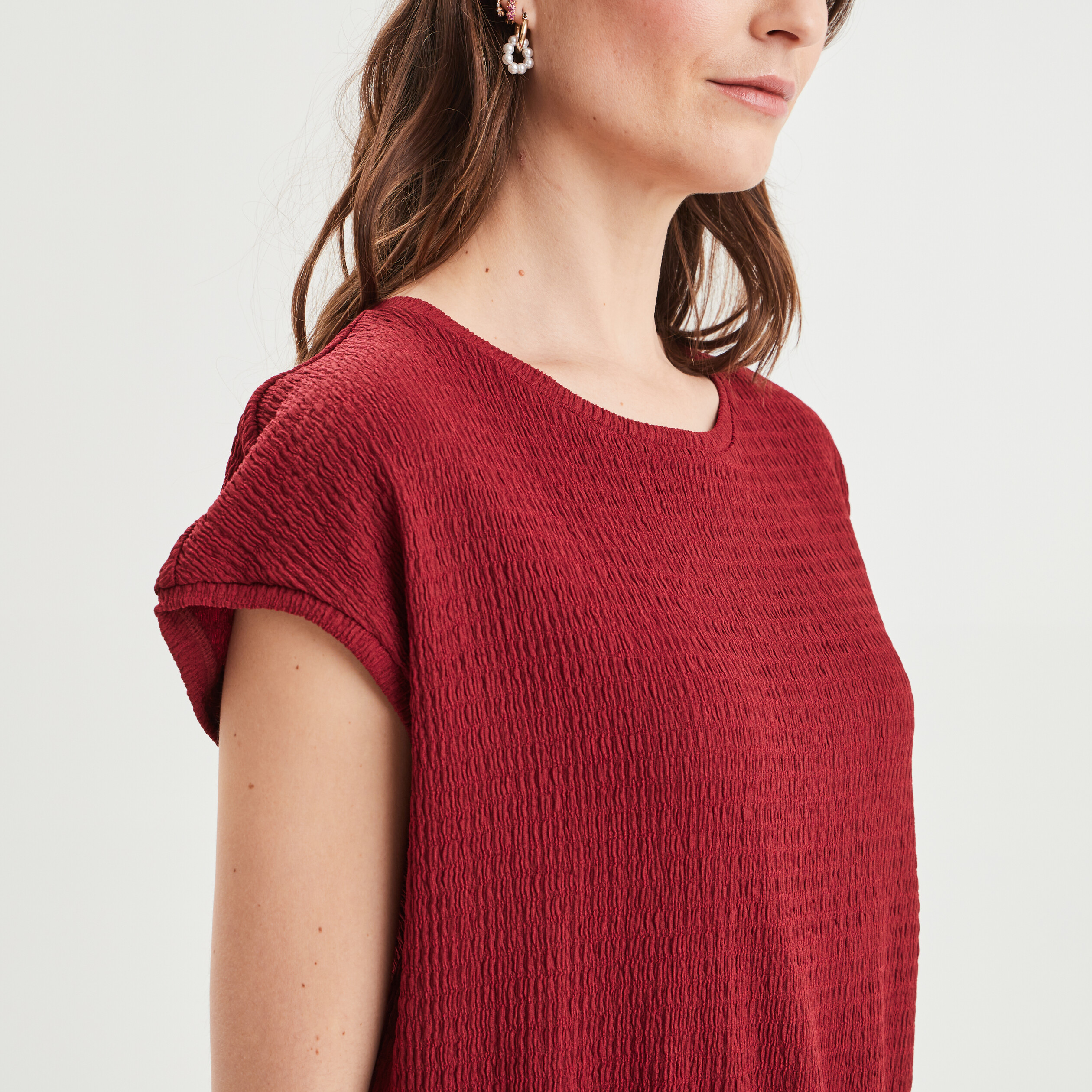 T-shirt col rond taille élastiquée rouge foncé femme | La Halle