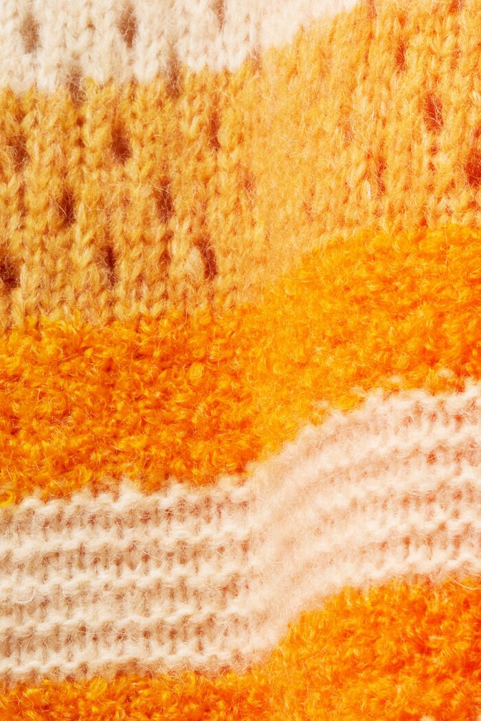Gestreifter Rollkragenpullover