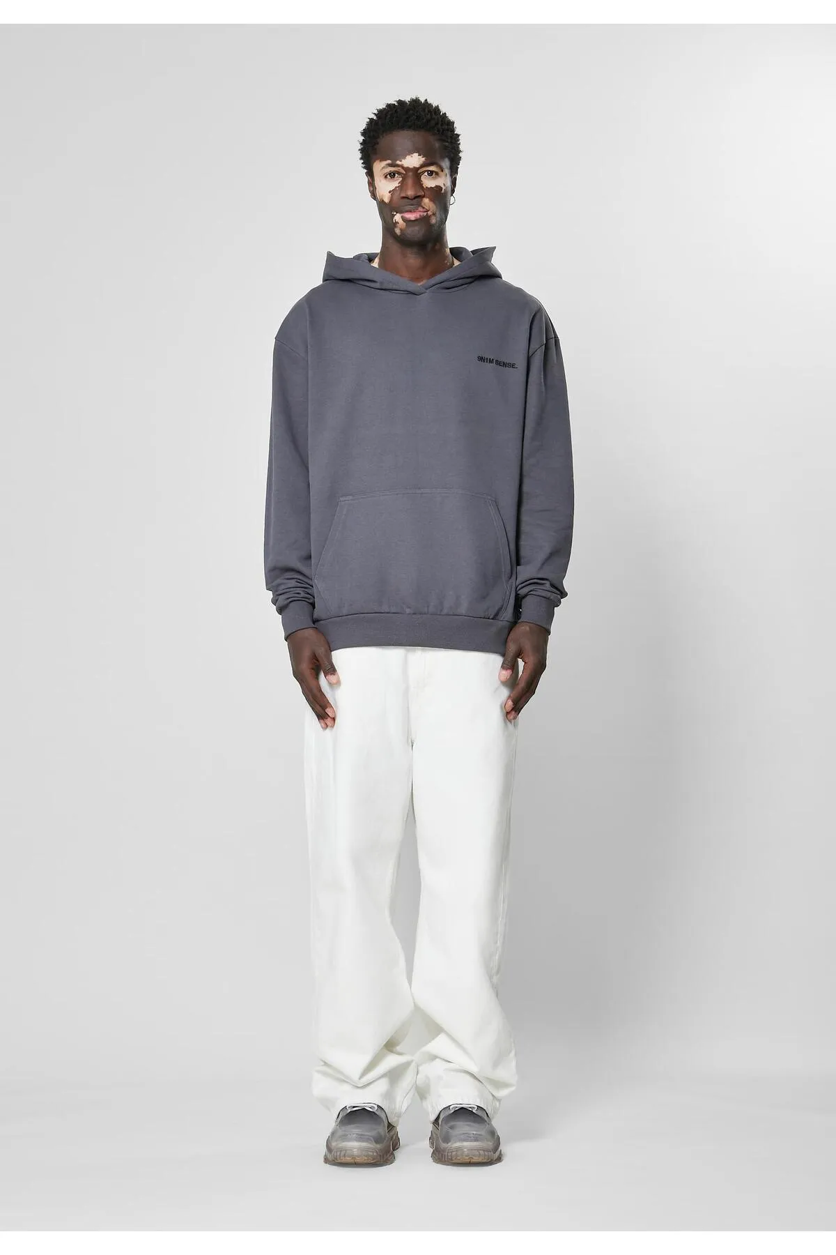 9N1M SENSE  Sweatshirt - Grau - Regular Fit