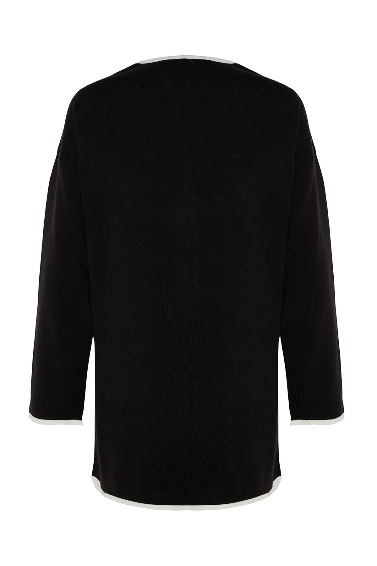 Trendyol Modest  Schwarzer Strickcardigan mit Perlenknöpfen und Farbblockdesign TCTAW24TH00066