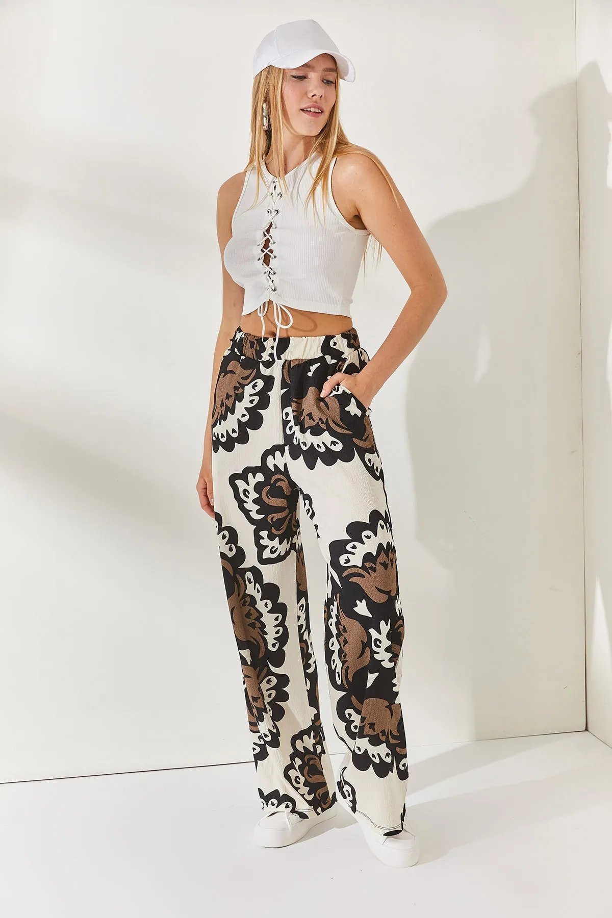 Olalook  Nerzfarbene, gemusterte Palazzo-Hose mit elastischem Bund und Taschen, PNT-19000225