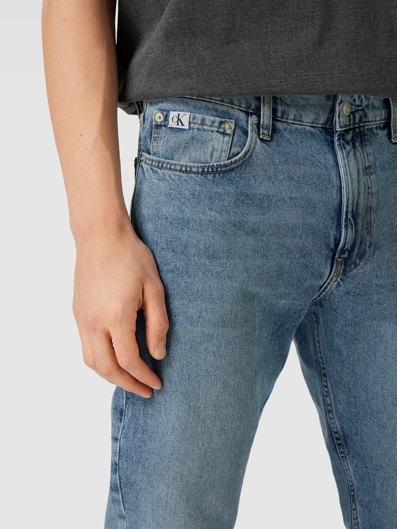 Straight Fit Jeans mit Label-Details Modell 'AUTHENTIC' in hellblau