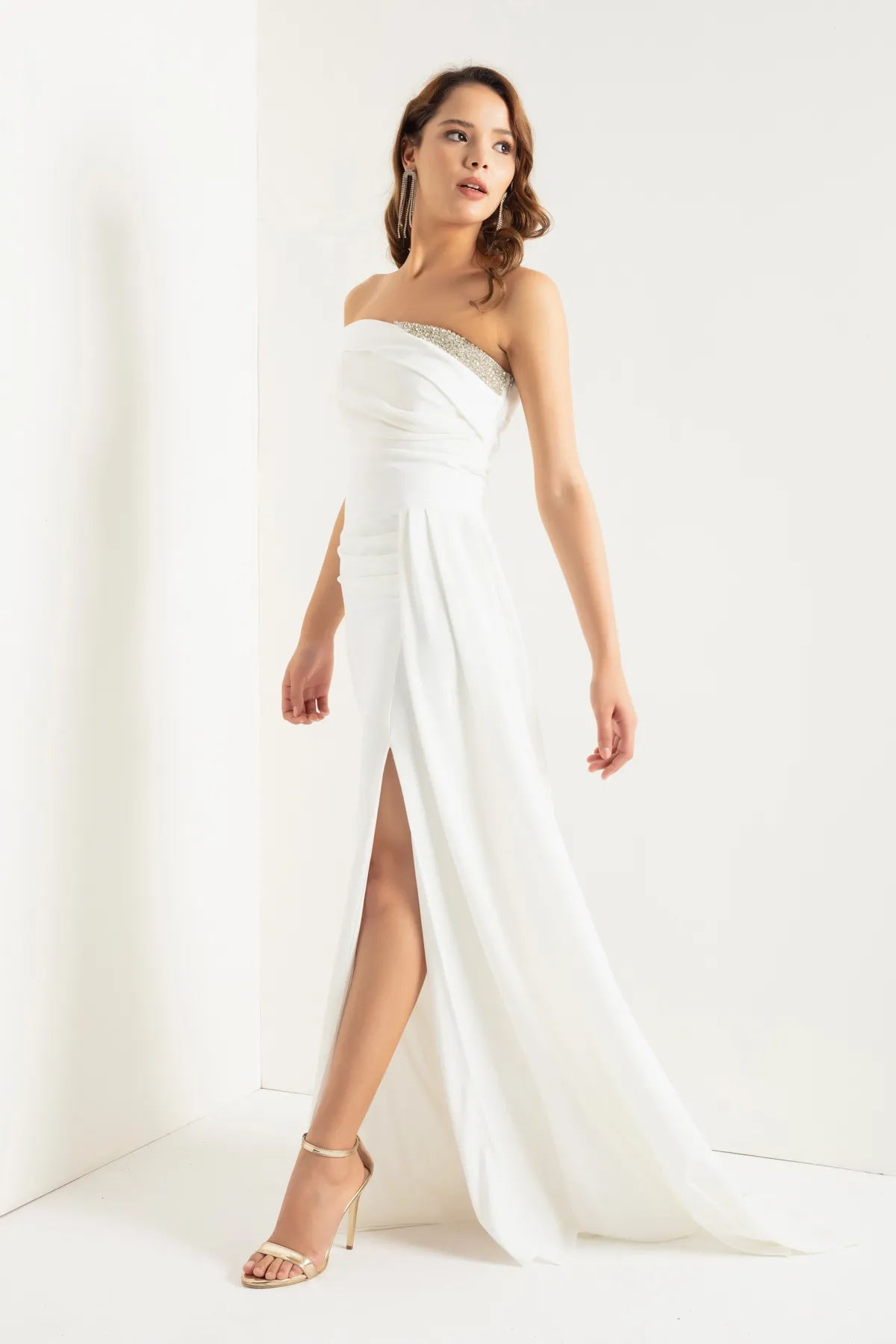 Lafaba  Weißes, schulterfreies, steinernes langes Abendkleid für Damen
